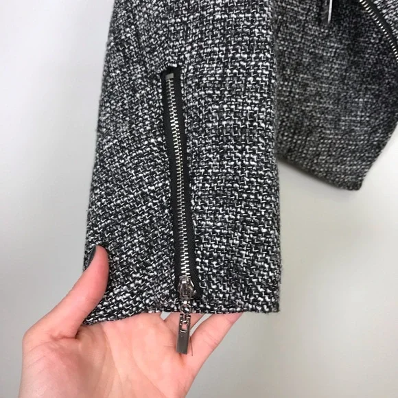 Eden Court Black and White Zipper Jacket - Picture 5 of 5